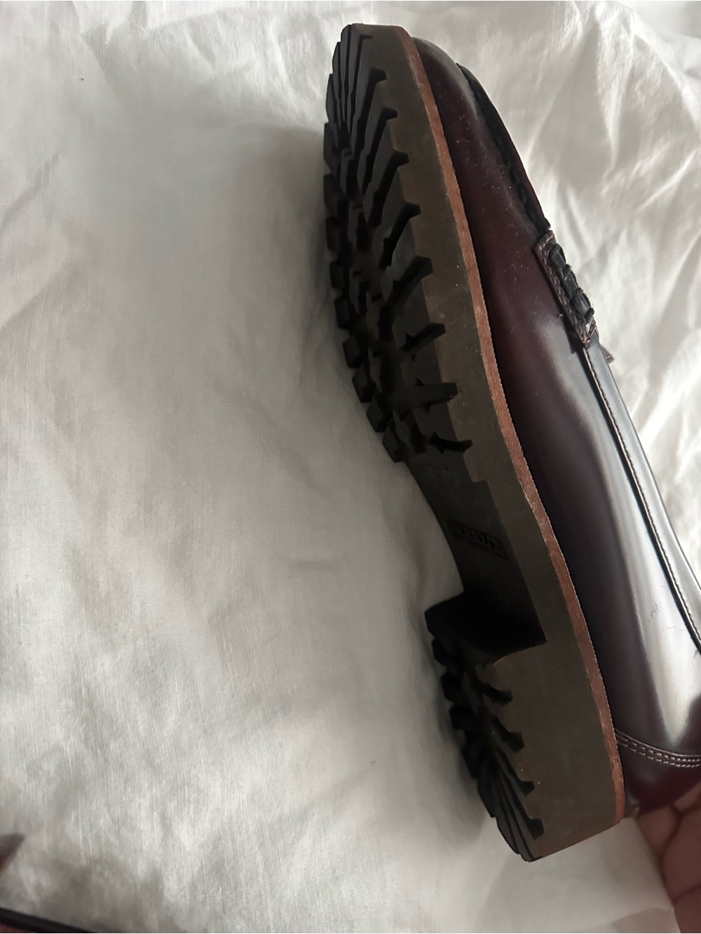 Sperry Windsor Cordovan Leather in NEW  condition Women's US 10 Penny Loafers - Picture 6 of 7